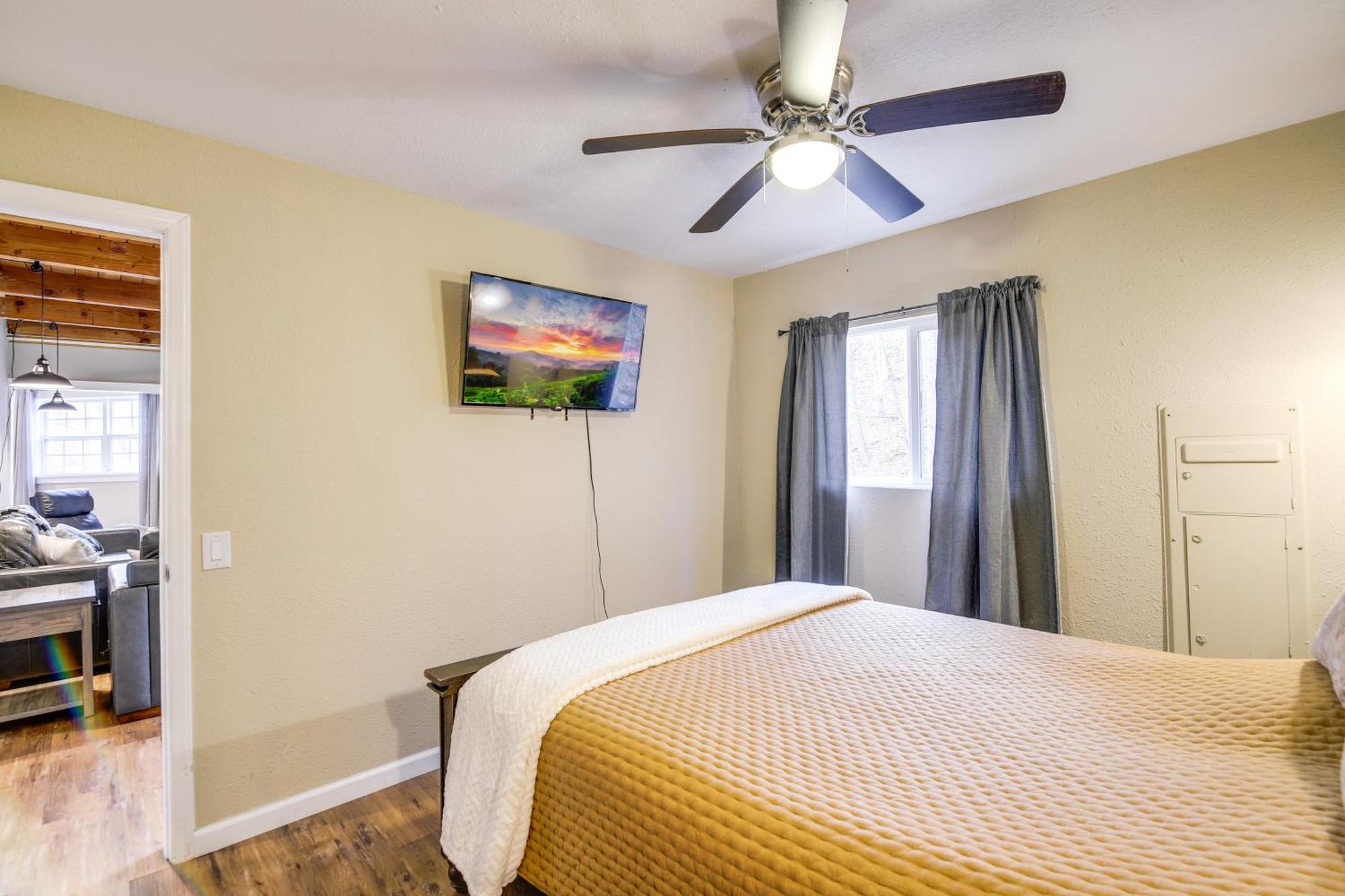 Updated Cobbly Nob Resort Home With Hot Tub! Gatlinburg Exterior foto